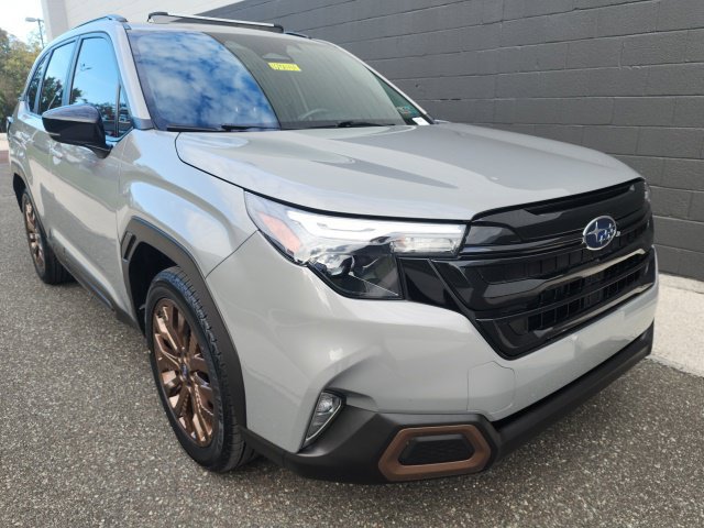Used 2025 Subaru Forester Sport AWD/4WD image 8