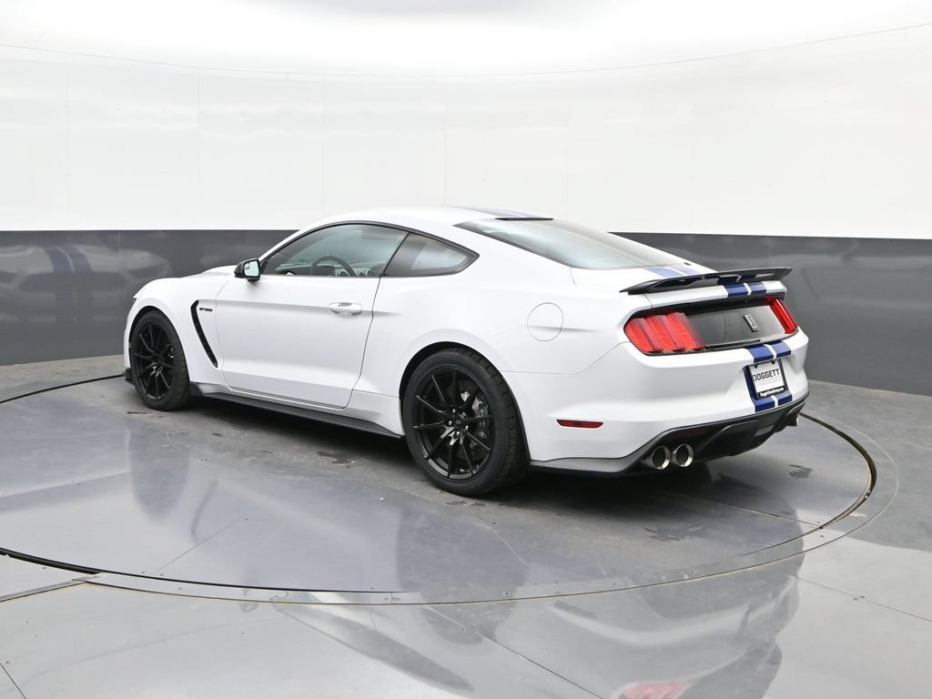 Certified 2017 Ford Mustang Shelby GT350 RWD image 5
