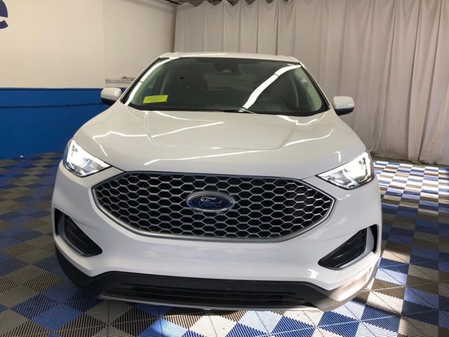 Certified 2024 Ford Edge SEL image 6