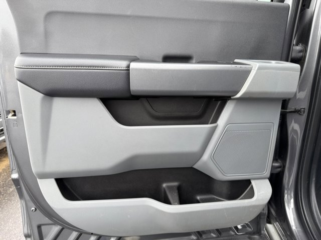 Certified 2023 Ford F250 XLT w/ Snow Plow Prep Package image 26