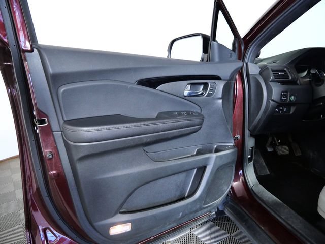 Used 2021 Honda Passport Touring image 16