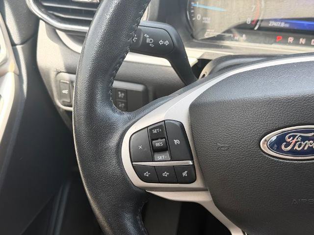 Certified 2022 Ford Explorer XLT w/ Equipment Group 202A AWD/4WD image 17