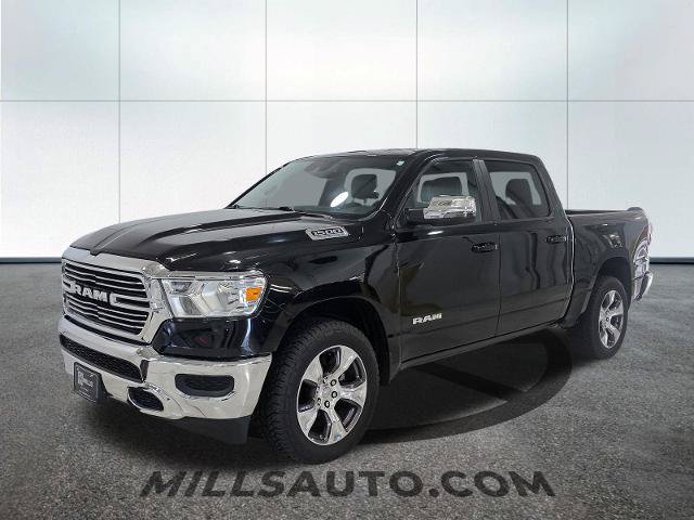 Used 2023 RAM 1500 Laramie AWD/4WD image 2