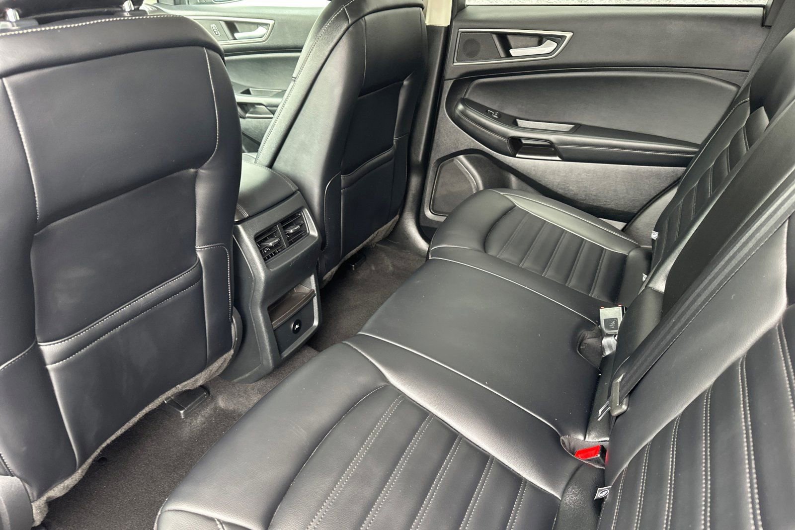 Certified 2024 Ford Edge SEL image 15