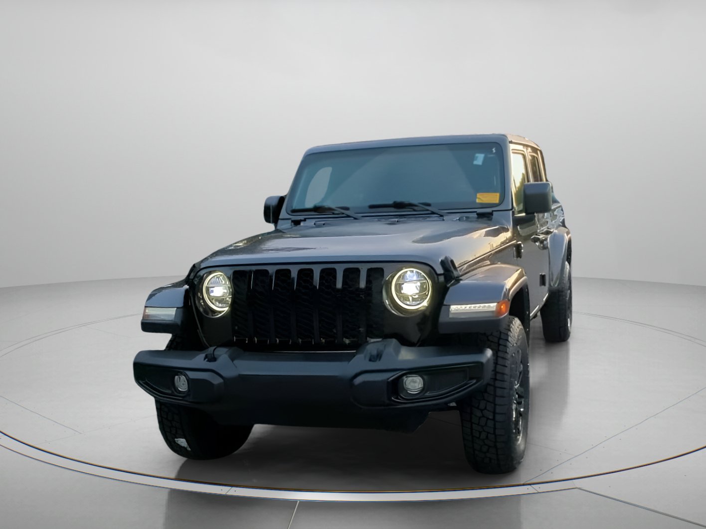 Used 2022 Jeep Gladiator Sport AWD/4WD image 10
