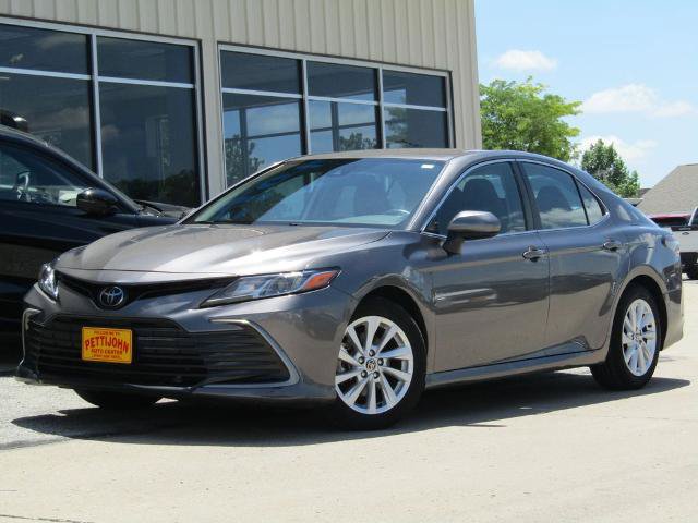 Used 2024 Toyota Camry LE FWD image 11