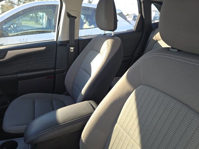 Certified 2022 Ford Escape S image 4