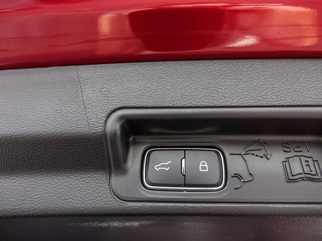 Certified 2025 Ford Explorer ST-Line AWD/4WD image 31