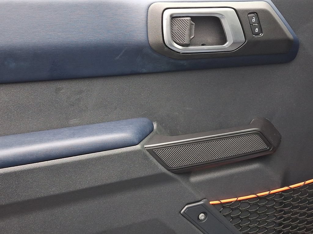 Certified 2025 Ford Bronco Raptor w/ Interior Carbon Fiber Pack AWD/4WD image 13
