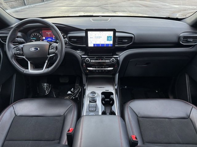 Certified 2022 Ford Explorer ST-Line w/ Class IV Trailer Tow Package image 12