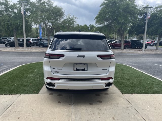 Used 2023 Jeep Grand Cherokee L Overland w/ Advanced Protech Group III AWD/4WD image 6