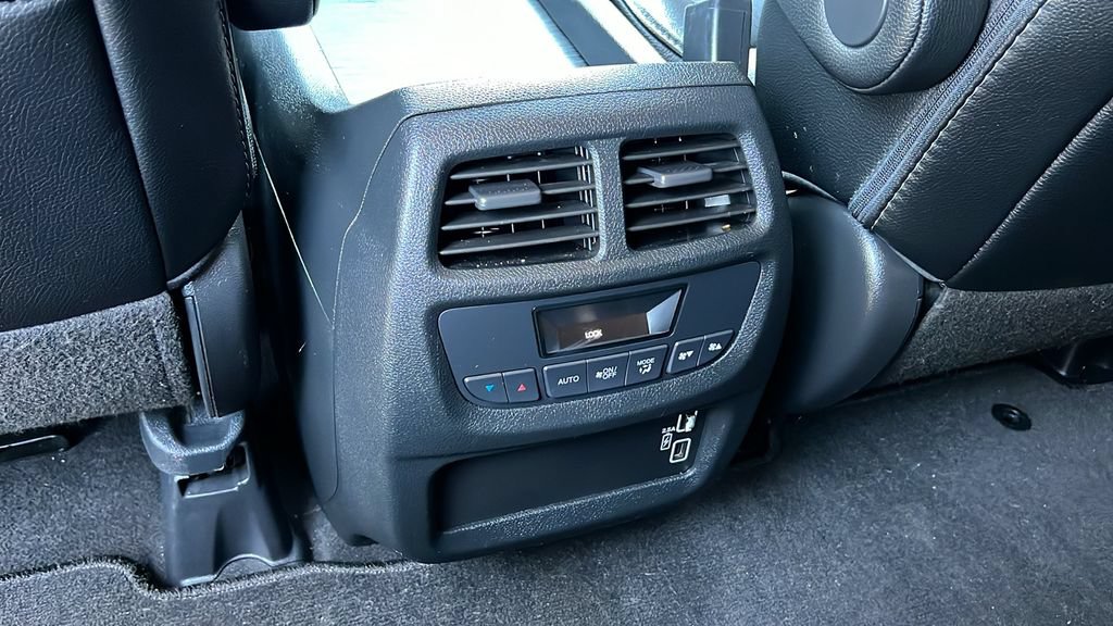 Used 2022 Honda Pilot Special Edition image 10