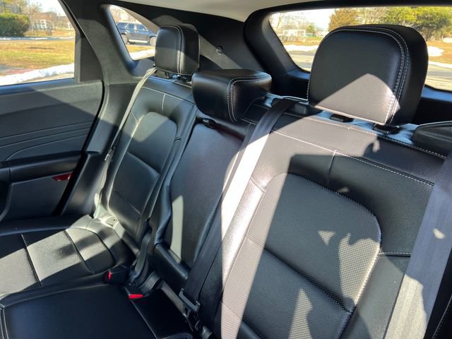 Certified 2022 Ford Escape Titanium image 24