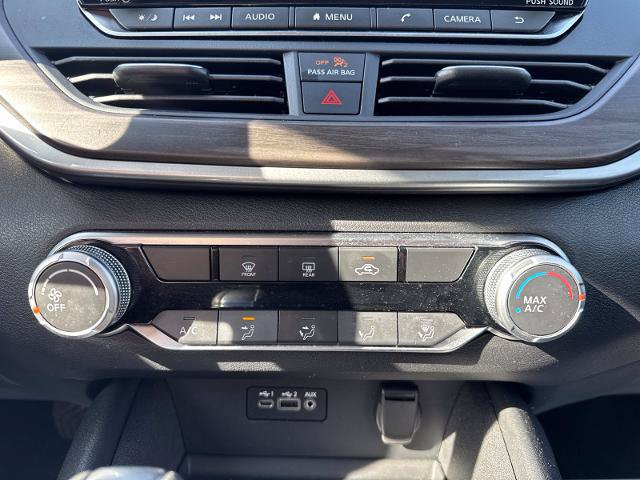 Used 2025 Nissan Altima 2.5 SV FWD image 18