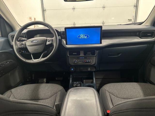Certified 2025 Ford Maverick XLT w/ XLT Luxury Package image 16