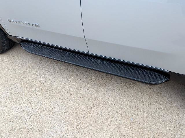 Used 2022 Jeep Wagoneer Series II RWD image 34