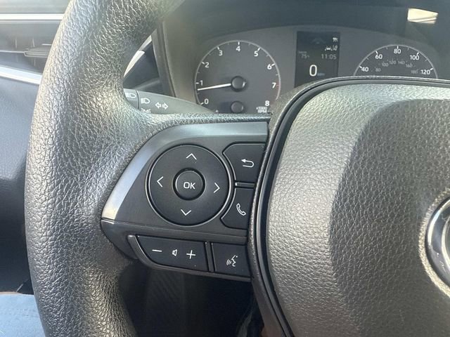 Used 2023 Toyota Corolla LE image 28