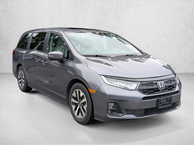 Used 2025 Honda Odyssey EX-L video 4