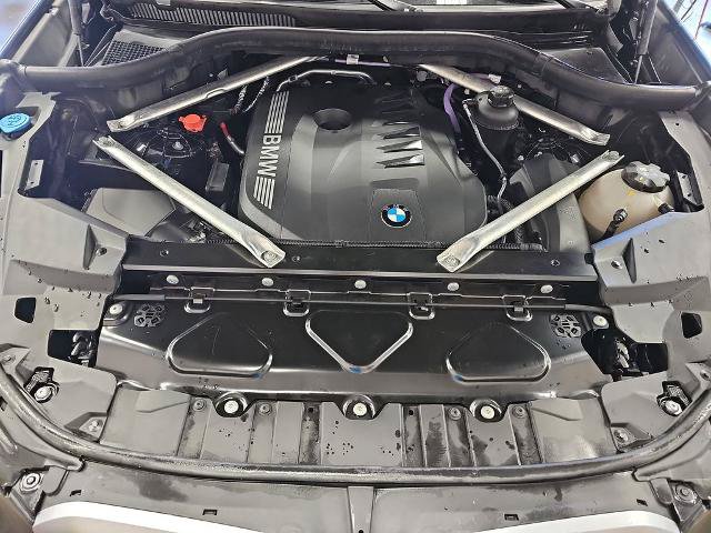 Used 2024 BMW X5 xDrive40i w/ Premium Package AWD/4WD image 31