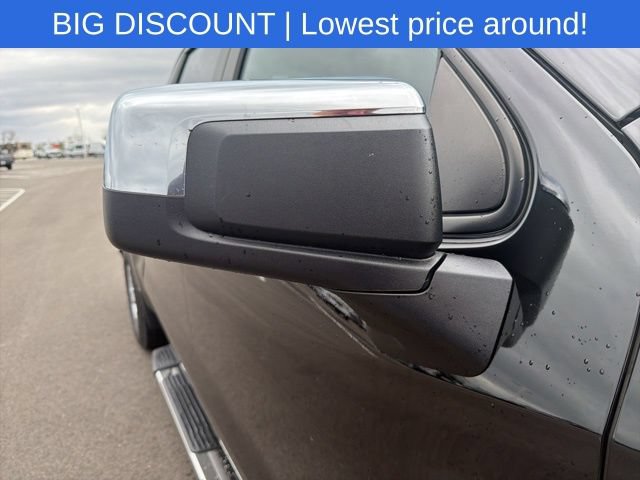 Used 2022 Chevrolet Silverado 1500 LT AWD/4WD image 7