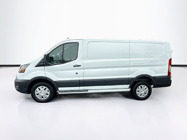 Certified 2025 Ford Transit 250 Low Roof w/ Exterior Upgrade Package RWD image 4