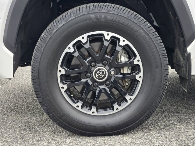 Used 2023 Toyota Tundra SR5 w/ TRD Off-Road Premium Package AWD/4WD image 10