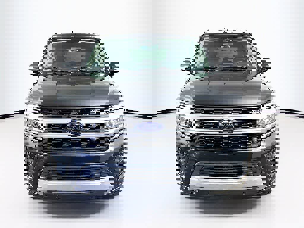 Certified 2022 Ford Expedition XLT image 8