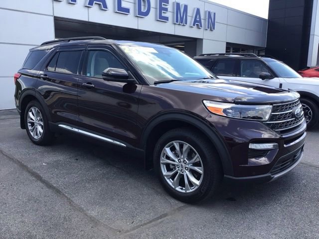 Certified 2023 Ford Explorer XLT w/ Equipment Group 202A