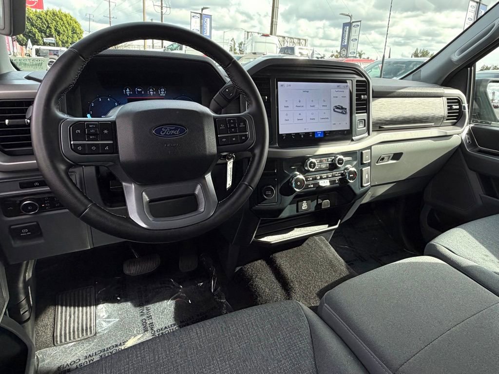 Certified 2025 Ford F150 XLT w/ Equipment Group 301A Standard image 18