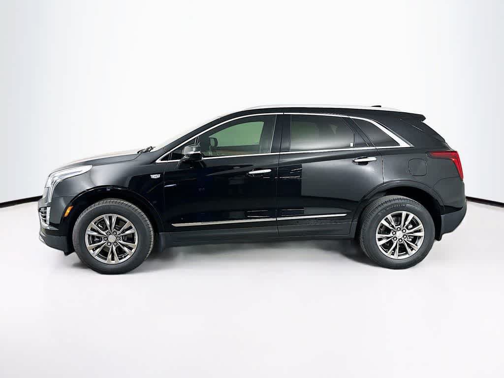 Used 2022 Cadillac XT5 Premium Luxury FWD image 3