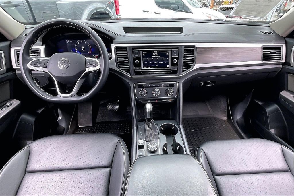 Used 2023 Volkswagen Atlas SE AWD/4WD image 14