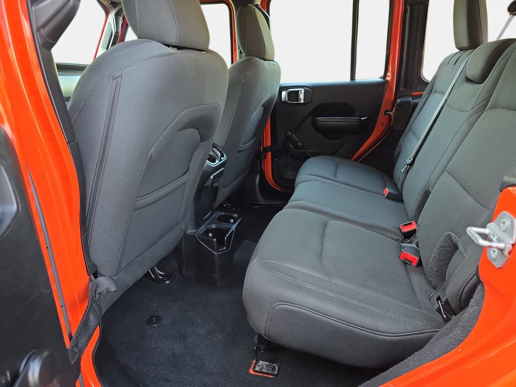Used 2019 Jeep Wrangler Unlimited Sport AWD/4WD image 11