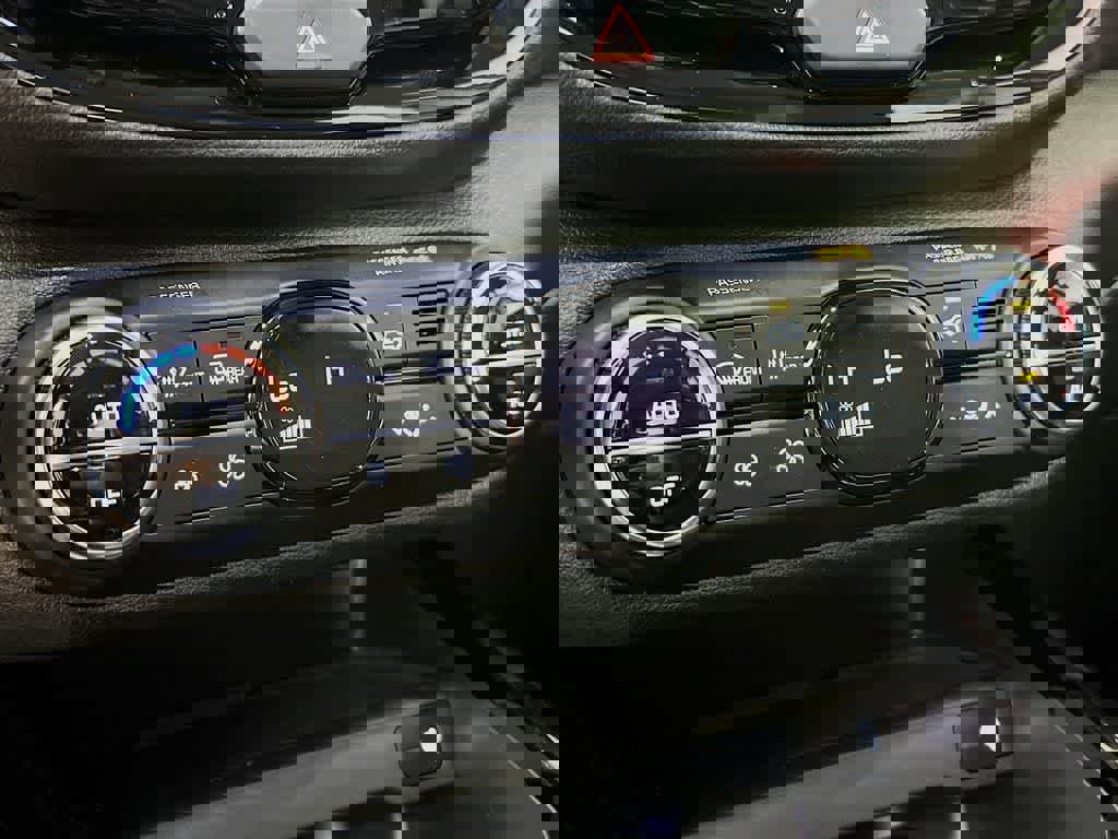 Used 2023 Kia Soul GT-Line w/ GT-Line Technology Package image 20