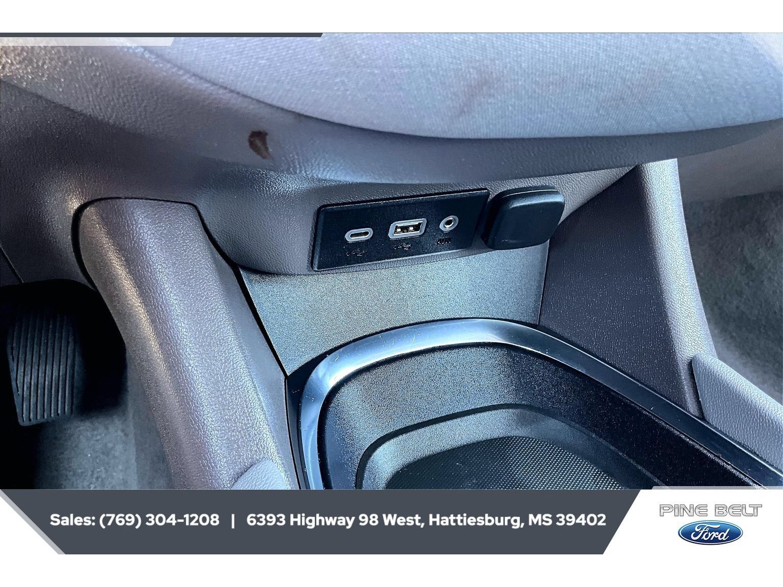 Used 2024 Chevrolet Malibu LT FWD image 23