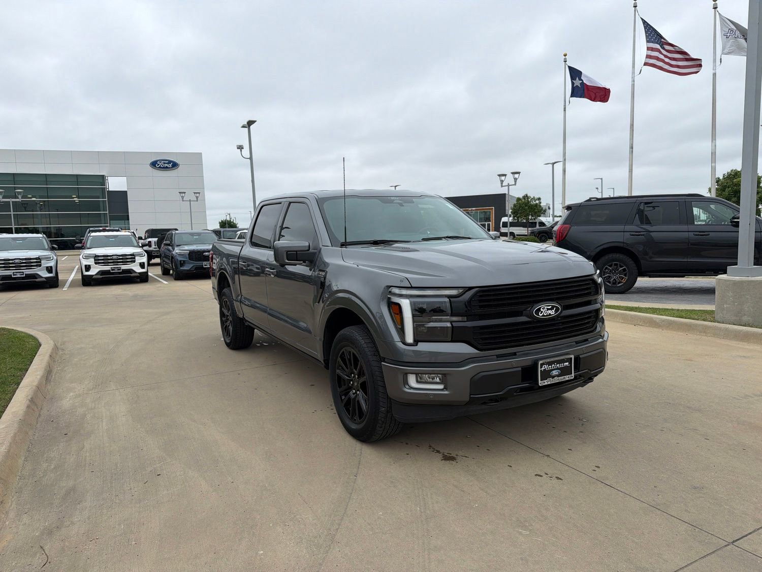 Certified 2024 Ford F150 Platinum AWD/4WD image 8