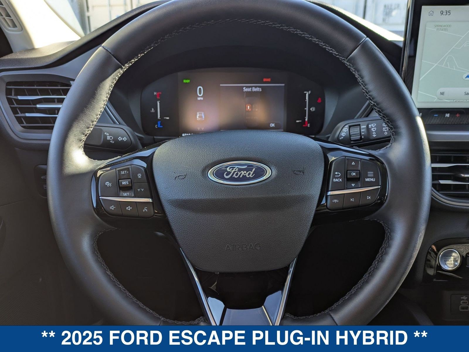 Certified 2025 Ford Escape SE image 27