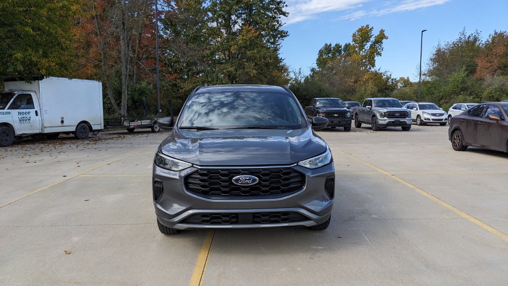 Certified 2024 Ford Escape ST-Line w/ Tech Pack #1 AWD/4WD image 8