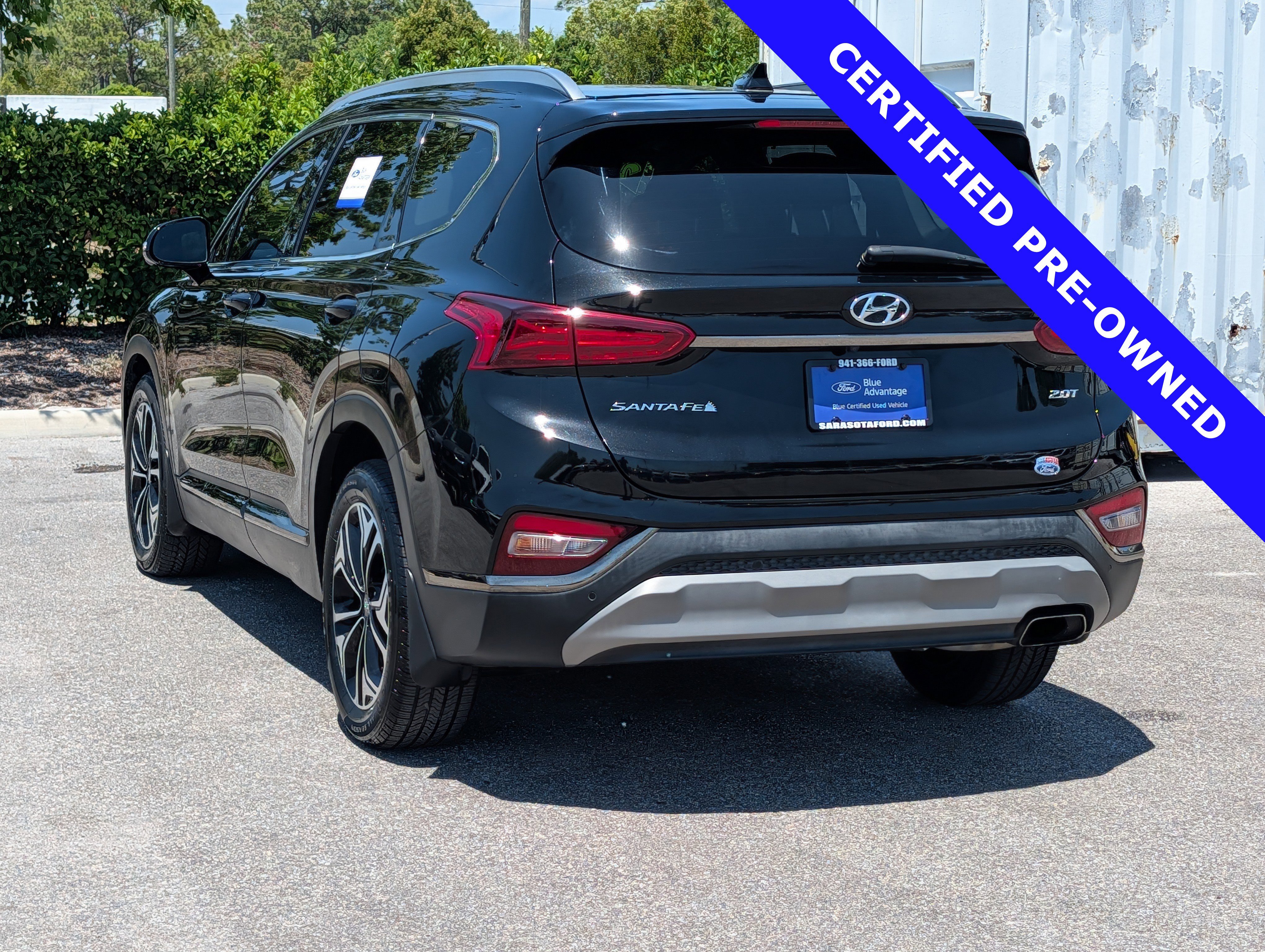 Used 2020 Hyundai Santa Fe Limited FWD image 6
