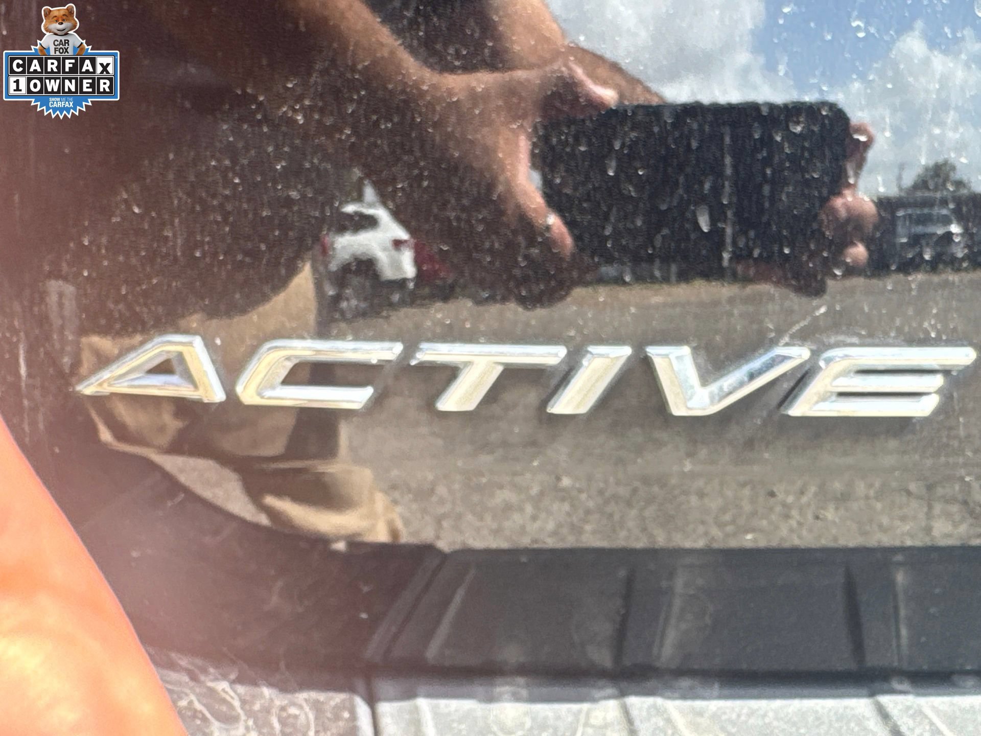Certified 2025 Ford Explorer Active RWD image 10
