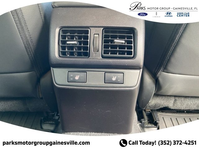 Used 2017 Subaru Outback 2.5i Limited image 17