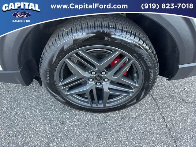 Certified 2025 Ford Explorer ST image 13