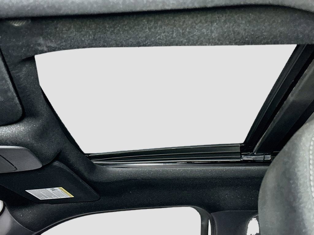 Certified 2022 Ford F150 XLT w/ Equipment Group 302A High image 29