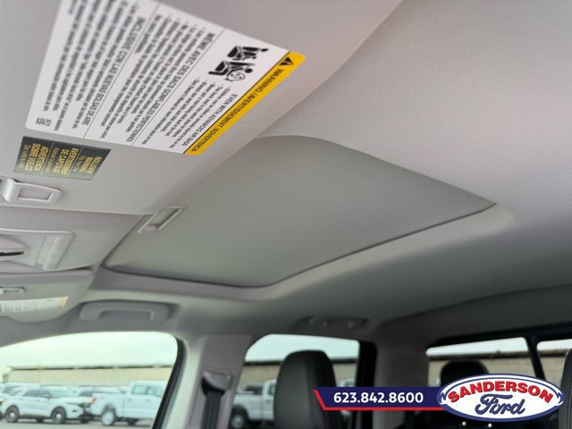 Certified 2024 Ford Maverick Lariat w/ Black Appearance Package image 21