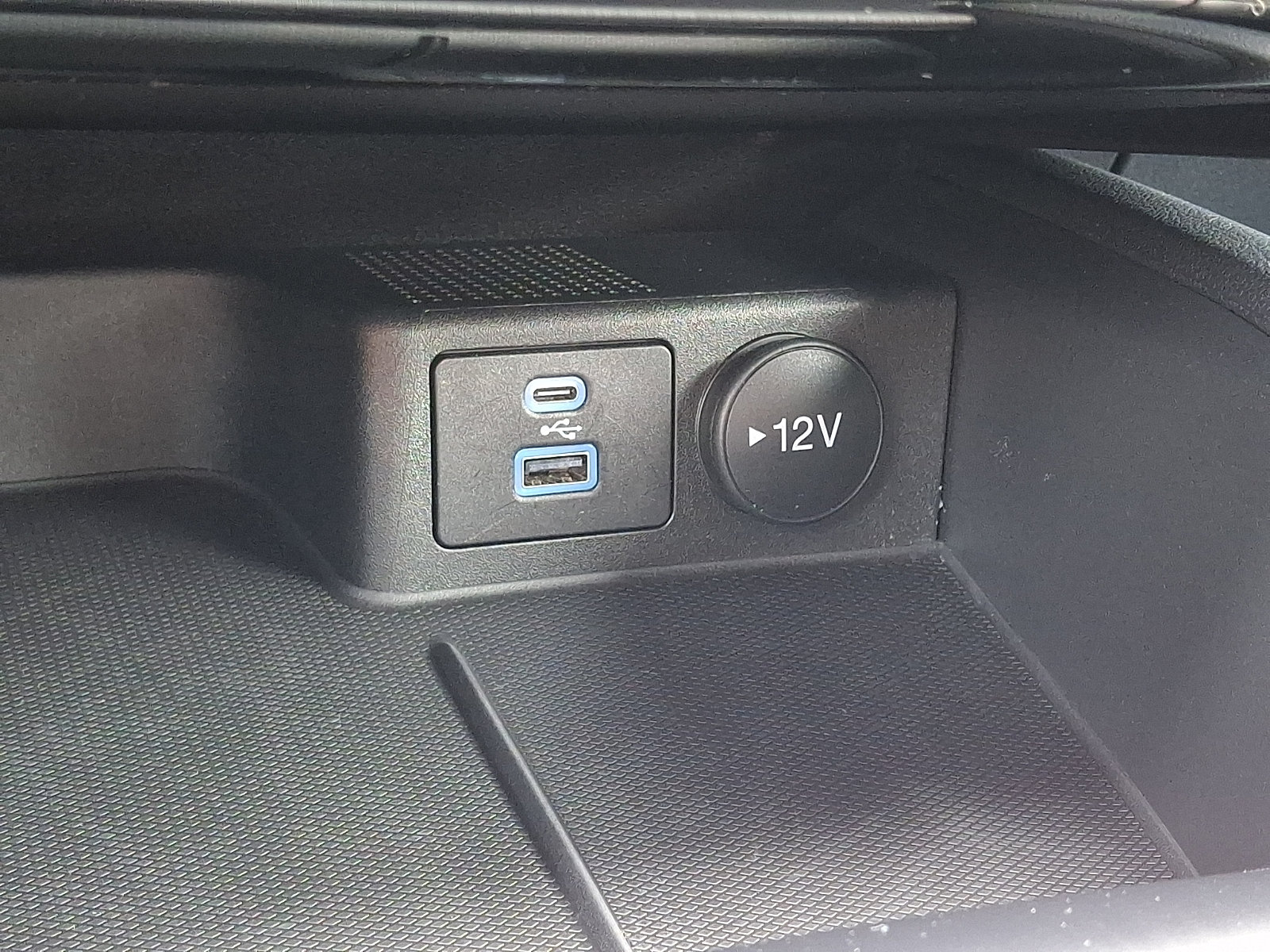 Certified 2023 Ford Escape ST-Line w/ Tech Pack #1 FWD image 27