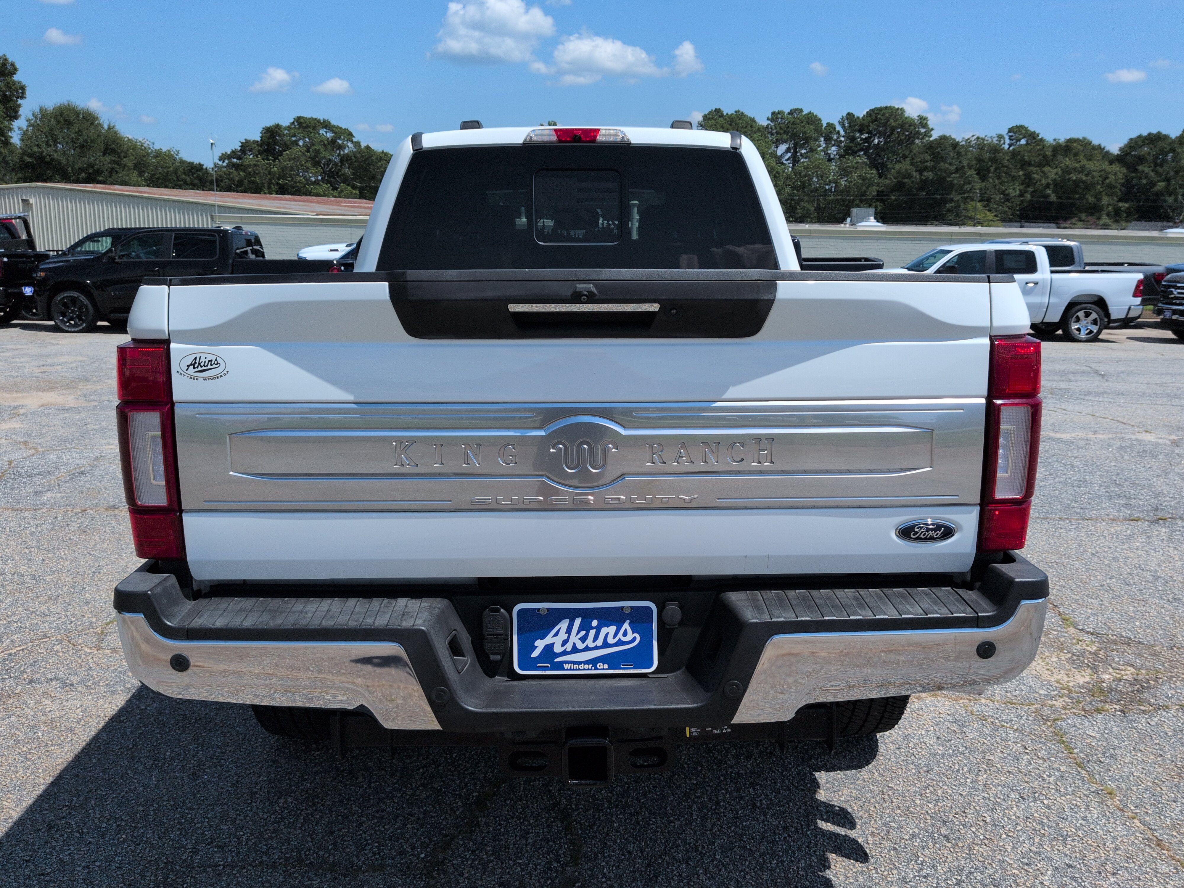 Certified 2022 Ford F350 King Ranch w/ King Ranch Ultimate Package AWD/4WD image 4