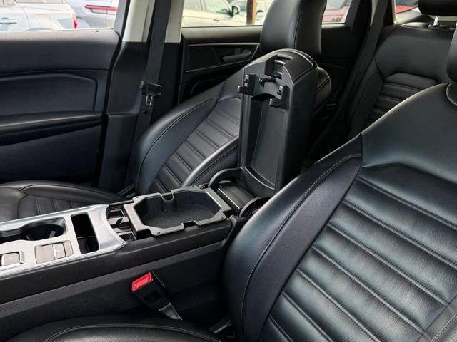 Certified 2022 Ford Edge SEL w/ Convenience Package image 39