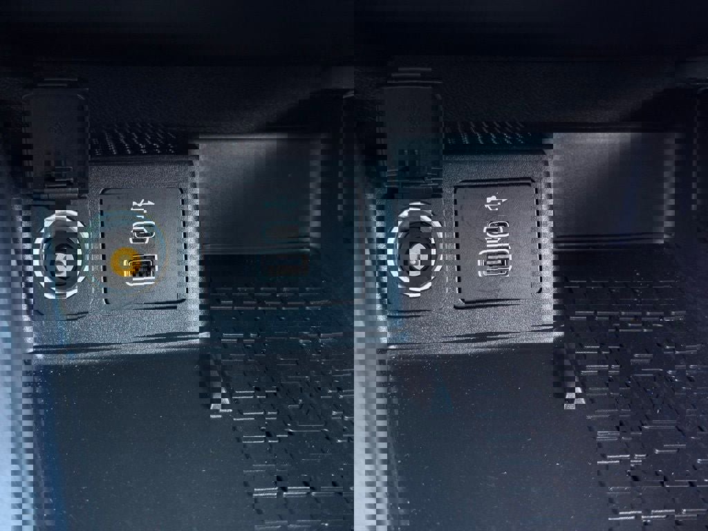 Certified 2025 Ford Bronco Sport Outer Banks w/ Outer Banks Tech Package+ image 31