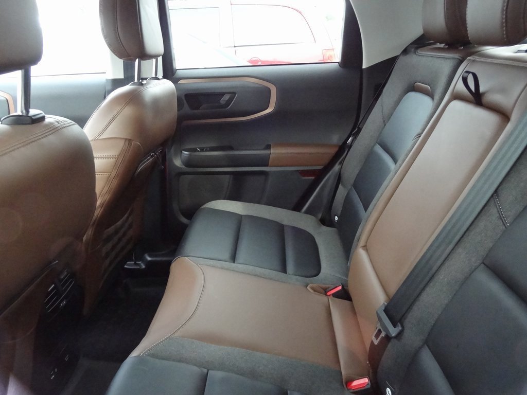 Certified 2022 Ford Bronco Sport Outer Banks w/ Tech Package image 8