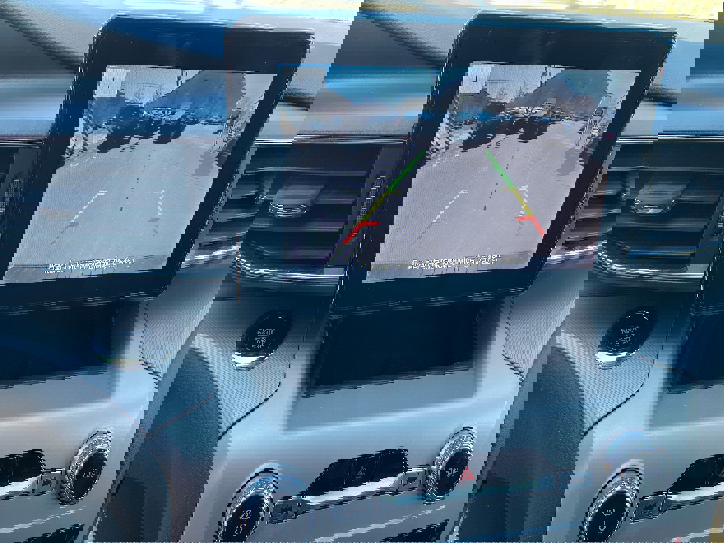 Certified 2022 Ford Explorer XLT w/ Equipment Group 202A image 19