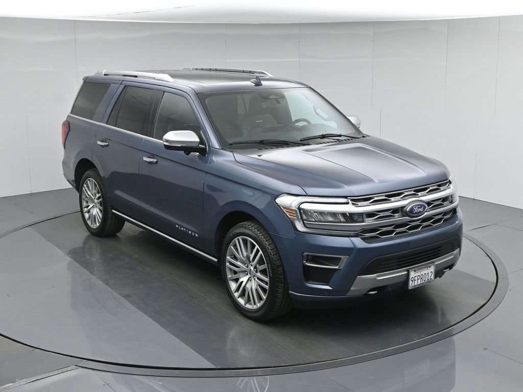 Certified 2023 Ford Expedition Platinum image 4